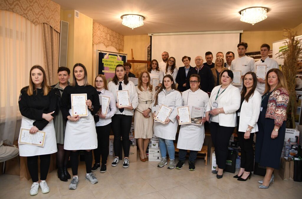 Uczniowie ZSCKR w Rudce na podium Ogólnopolskiego Konkursu dla uczniów szkół o profilu spożywczym „Zboża najwyższej jakości – Powrót do zbóż pradawnych”